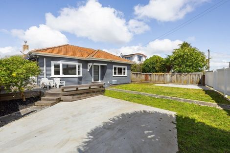 Photo of property in 10 Dudley Terrace, Frankton, Hamilton, 3204