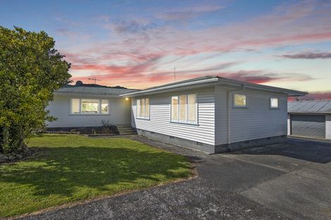 Photo of property in 17 Tui Crescent, Maunu, Whangarei, 0110