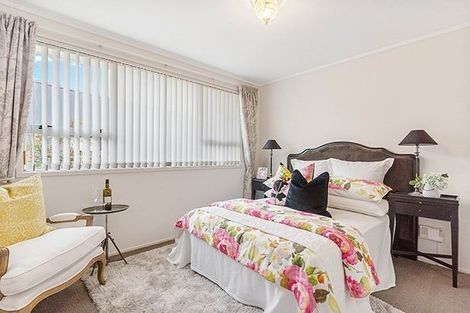 Photo of property in 110 Clovelly Road, Bucklands Beach, Auckland, 2012