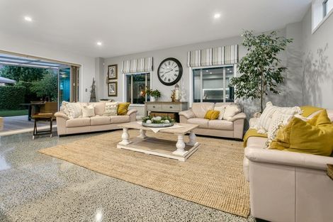 Photo of property in 17 Waiarohia Place, Hobsonville, Auckland, 0616