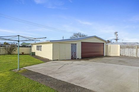 Photo of property in 82 High Street, Eltham, 4322