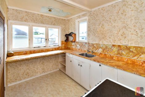 Photo of property in 118 Mahia Road, Manurewa, Auckland, 2102