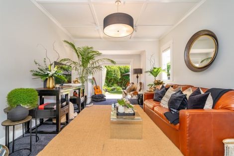 Photo of property in 17 Beaumont Avenue, Alicetown, Lower Hutt, 5010