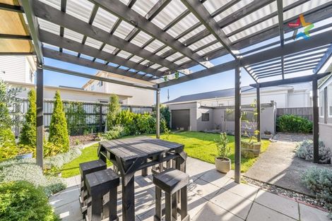 Photo of property in 35 Cuba Street, Petone, Lower Hutt, 5012