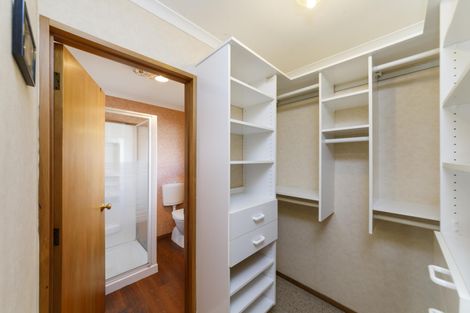 Photo of property in 8a Palm Avenue, Hokowhitu, Palmerston North, 4410