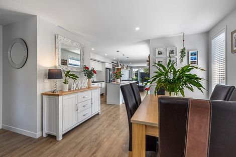 Photo of property in 106 Coast Boulevard, Papamoa Beach, Papamoa, 3118