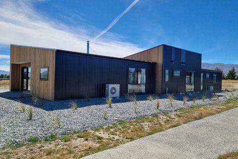 Photo of property in 11 Edwards Lane, Lake Tekapo, 7999