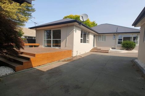 Photo of property in 37 Acacia Avenue, Upper Riccarton, Christchurch, 8041