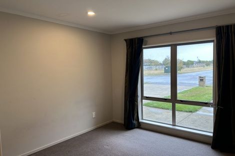 Photo of property in 42 Overbury Crescent, Rolleston, 7614