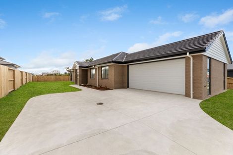 Photo of property in 45 Kaurinui Crescent, One Tree Point, 0118