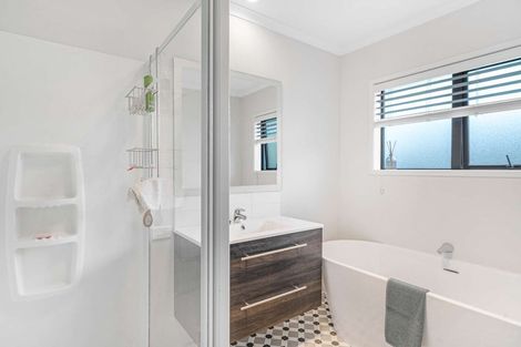 Photo of property in 12 Perriam Place, Mount Pisa, Cromwell, 9383