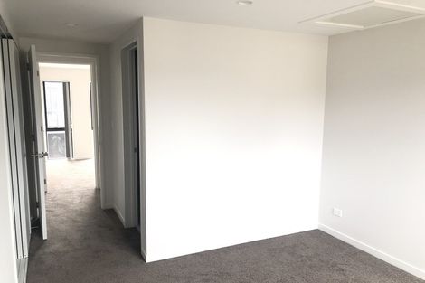 Photo of property in 7/21 Akoranga Drive, Northcote, Auckland, 0627