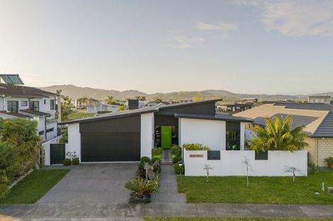 Photo of property in 43 Aquila Drive, Whitianga, 3510
