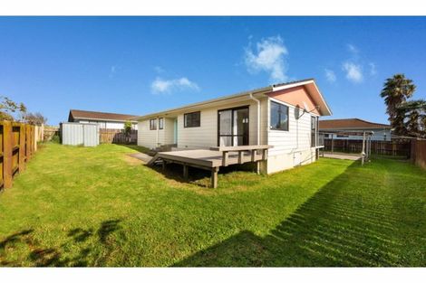 Photo of property in 1/41 Taitimu Drive, Weymouth, Auckland, 2103