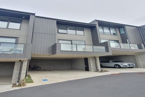 Photo of property in 52 High Street, Island Bay, Wellington, 6023