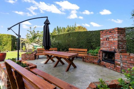 Photo of property in 68 Great North Road, Winton, 9720