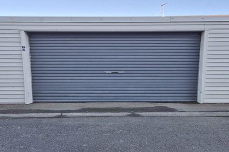 Photo of property in 23 Rangitane Street, Maupuia, Wellington, 6022