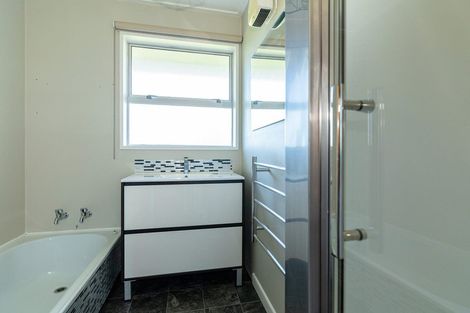 Photo of property in 5 Oakleigh Crescent, Oamaru North, Oamaru, 9400