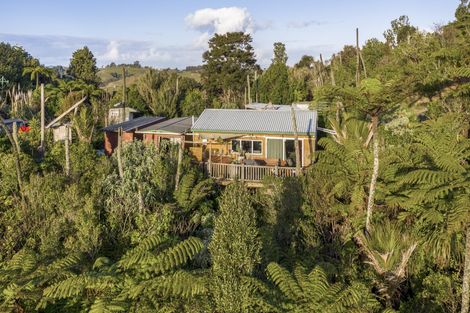 Photo of property in 872 Ponga Road, Opaheke, Papakura, 2584