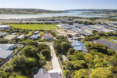 Photo of property in 18 Paremata Crescent, Paremata, Porirua, 5024