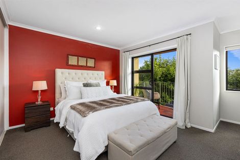 Photo of property in 11/17 Harbour View Road, Te Atatu Peninsula, Auckland, 0610