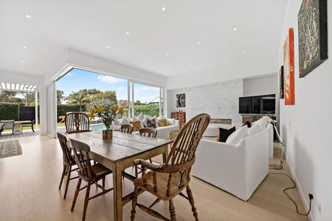 Photo of property in 41 Regina Street, Westmere, Auckland, 1022