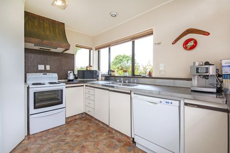 Photo of property in 60 John Gill Road, Shelly Park, Auckland, 2014