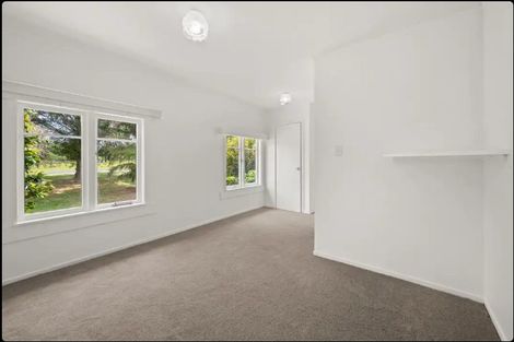 Photo of property in 38 Farrand Road, Kumeu, 0891