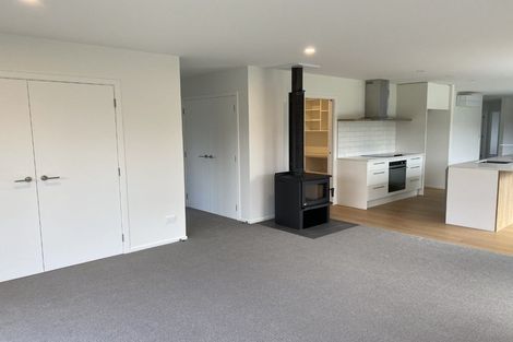 Photo of property in 2 Magpie Place, Lake Hawea, Wanaka, 9382