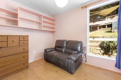 Photo of property in 44 View Road, Titahi Bay, Porirua, 5022