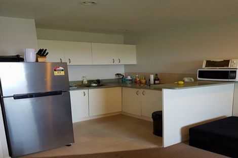 Photo of property in 3d Mountain Road, Mount Wellington, Auckland, 1060