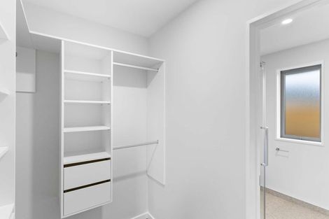 Photo of property in 18 Harry Manship Crescent, Halswell, Christchurch, 8025