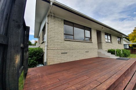 Photo of property in 4 Crescent Court, Melville, Hamilton, 3206