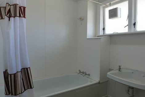 Photo of property in 27-29 Niagara Street, Waitangirua, Porirua, 5024