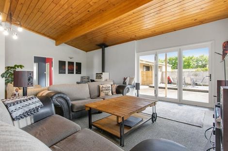 Photo of property in 584 Great South Road, Rosehill, Papakura, 2113