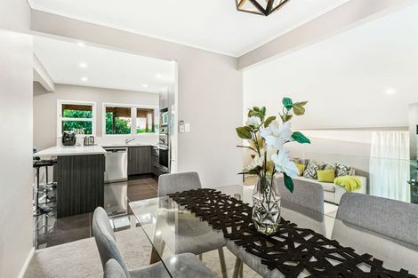 Photo of property in 554 Swanson Road, Ranui, Auckland, 0612