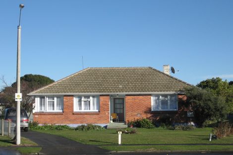Photo of property in 2 Barton Place, Marewa, Napier, 4110