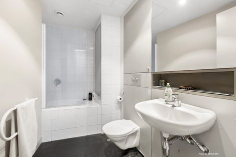 Photo of property in Gerondis Bldg Apartments, 209/60 Willis Street, Wellington Central, Wellington, 6011