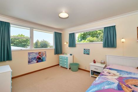 Photo of property in 39 Saint Albans Avenue, Hokowhitu, Palmerston North, 4410