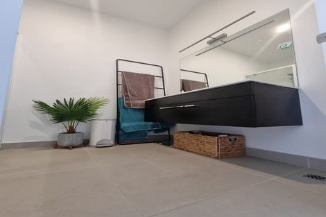 Photo of property in 9/20 Trent Street, Island Bay, Wellington, 6023