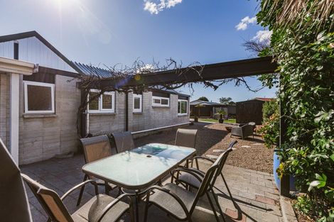 Photo of property in 4 Bowen Place, Tamatea, Napier, 4112