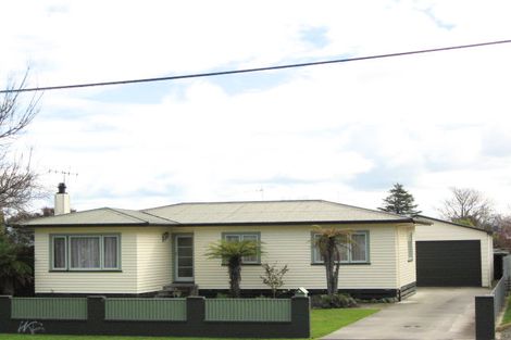 Photo of property in 36 Middle Road, Havelock North, 4130