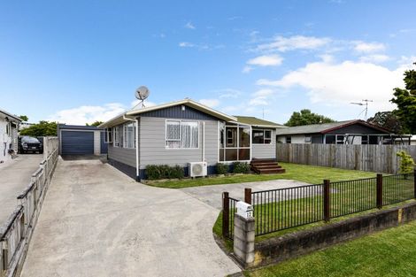 Photo of property in 12 Lansdowne Crescent, Glenview, Hamilton, 3206