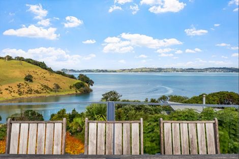 Photo of property in 4 Kookaburra Drive, Tawharanui Peninsula, Warkworth, 0986