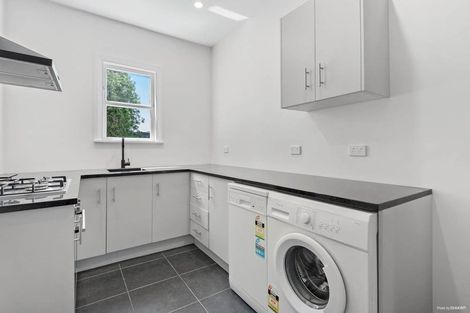 Photo of property in 554c Swanson Road, Ranui, Auckland, 0612