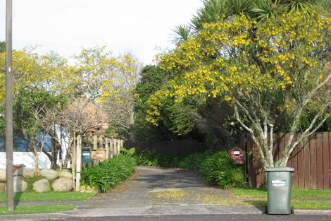 Photo of property in 13a Argyle Place, Highlands Park, New Plymouth, 4312