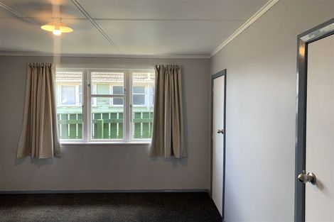 Photo of property in 4 Grant Crescent, Masterton, 5810