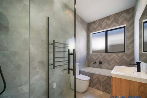 Photo of property in 17 Huringa Road, Karaka, Papakura, 2113