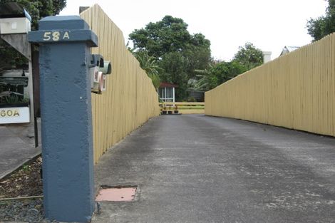 Photo of property in 5a Woodward Avenue, Mangere Bridge, Auckland, 2022