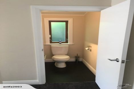 Photo of property in 75 Creswick Terrace, Northland, Wellington, 6012